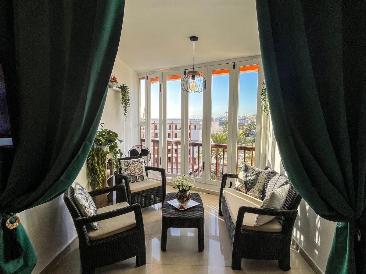 Luxory Dreamy Sunset, Seafront, Direct Access To The Promenade,Wifi,Pool,Free Parking Διαμέρισμα Los Cristianos  Εξωτερικό φωτογραφία