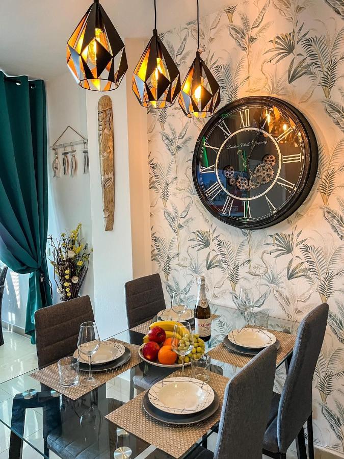 Luxory Dreamy Sunset, Seafront, Direct Access To The Promenade,Wifi,Pool,Free Parking Διαμέρισμα Los Cristianos  Εξωτερικό φωτογραφία