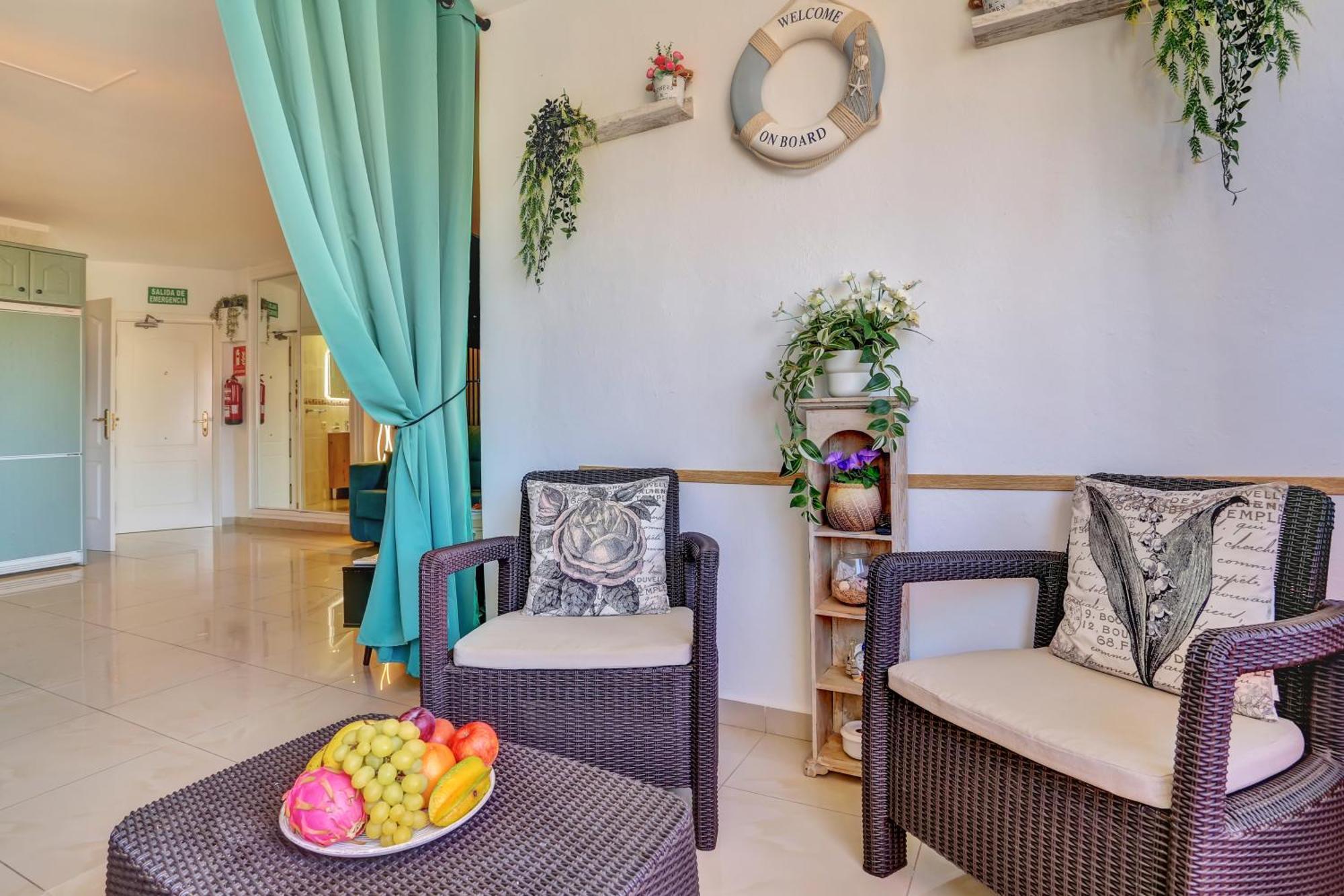 Luxory Dreamy Sunset, Seafront, Direct Access To The Promenade,Wifi,Pool,Free Parking Διαμέρισμα Los Cristianos  Εξωτερικό φωτογραφία