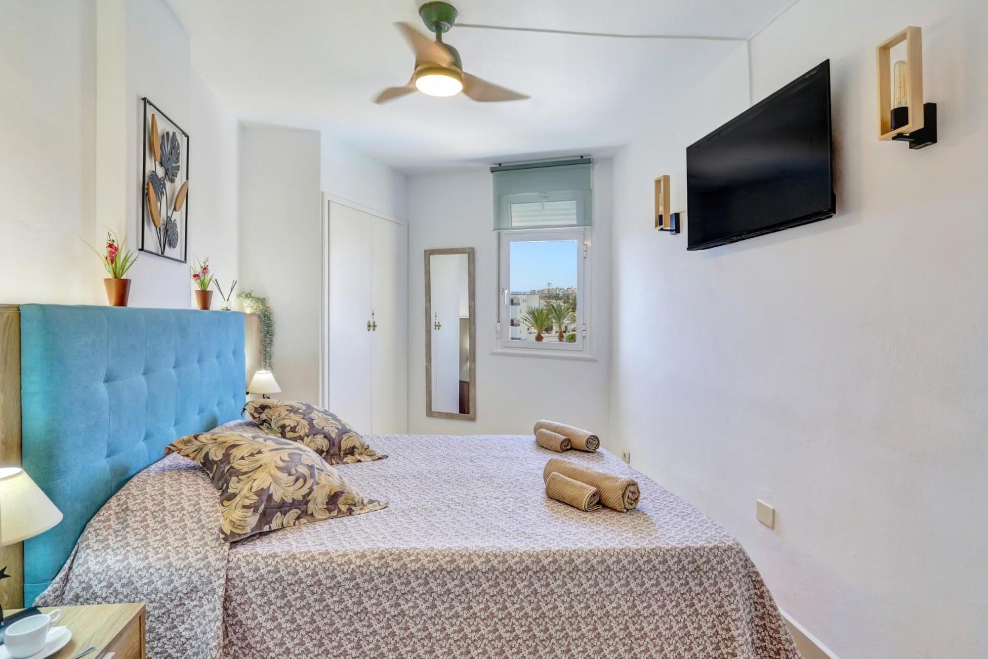 Luxory Dreamy Sunset, Seafront, Direct Access To The Promenade,Wifi,Pool,Free Parking Διαμέρισμα Los Cristianos  Εξωτερικό φωτογραφία